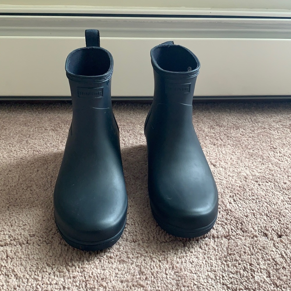 Women’s short hunter rain boots